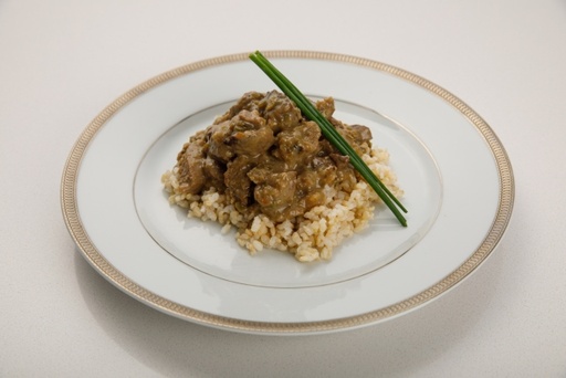 [C006] TERNERA A LA MOSTAZA CON ARROZ