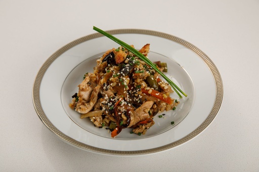 WOK DE POLLO CON ARROZ YAMANI