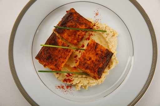 [V0014] BASTONES DE CALABAZA Y ZANAHORIA CON HUMUS DE GARBANZO